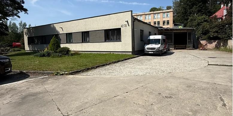 Skladový a komerční areál, Liberec — Kristiánov